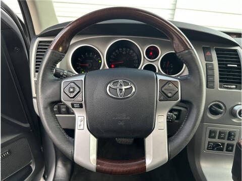 2014 Toyota Sequoia Platinum