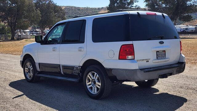 2003 Ford Expedition XLT