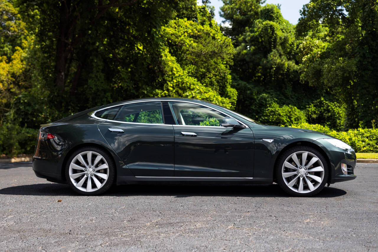 2014 Tesla Model S 4