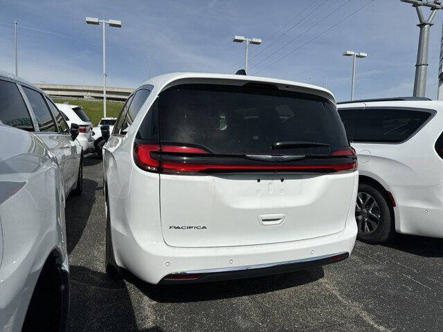 2024 Chrysler Pacifica for sale at Bachman Government & Fleet in Jeffersonville, IN