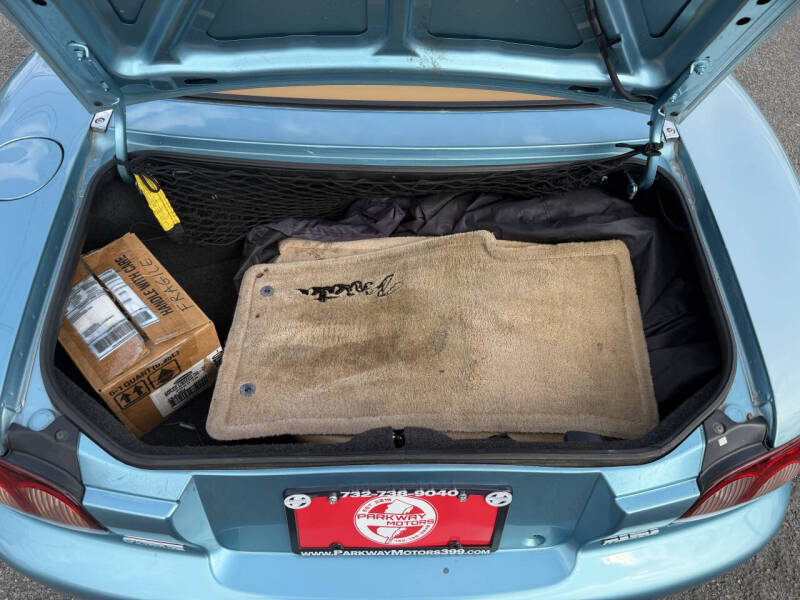 2002 Mazda MX-5 Miata LS