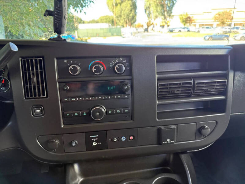 2019 GMC Savana 2500