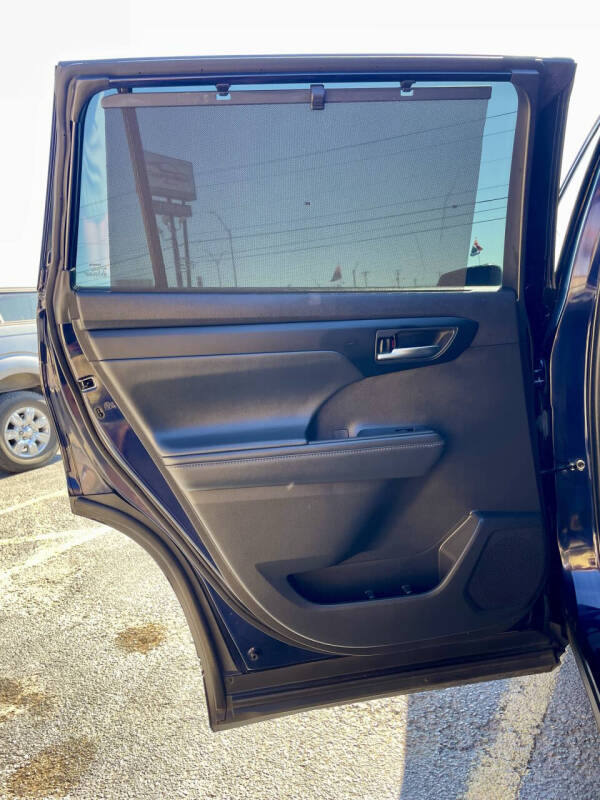 2022 Toyota Highlander XSE