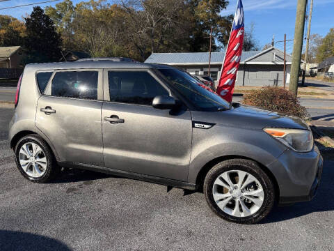 2016 Kia Soul +