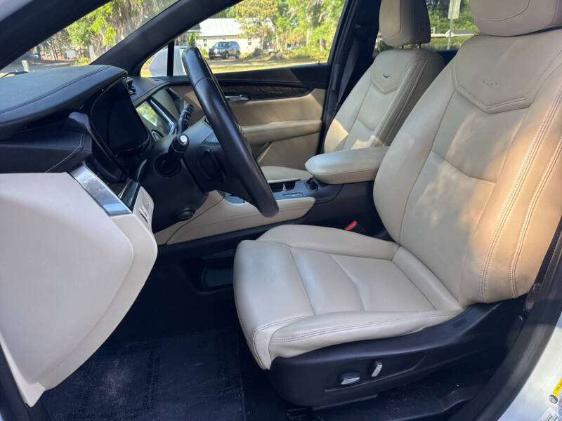 2017 Cadillac XT5