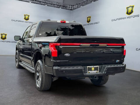 2022 Ford F-150 Lightning Lariat