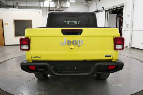 2023 Jeep Gladiator Overland