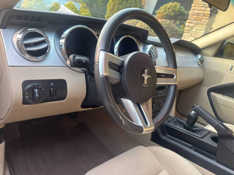 2007 Ford Mustang GT Deluxe