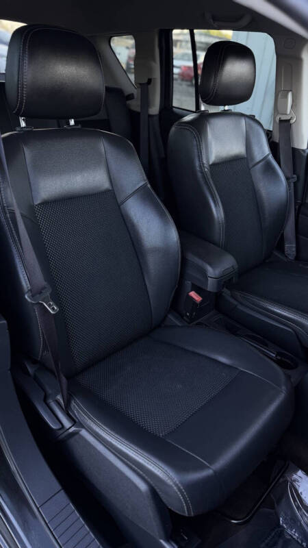 2015 Jeep Compass Altitude Edition