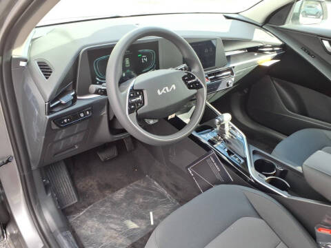 2026 Kia Niro LX