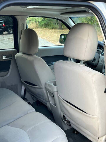 2011 Mercury Mariner I4