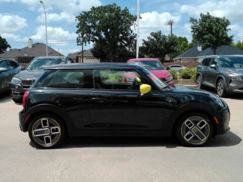 2024 MINI Hardtop 2 Door Cooper SE