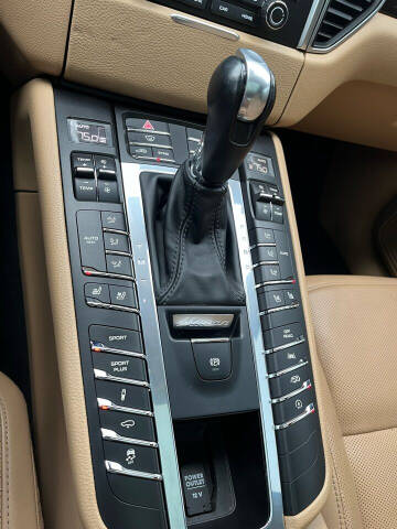 2018 Porsche Macan GTS