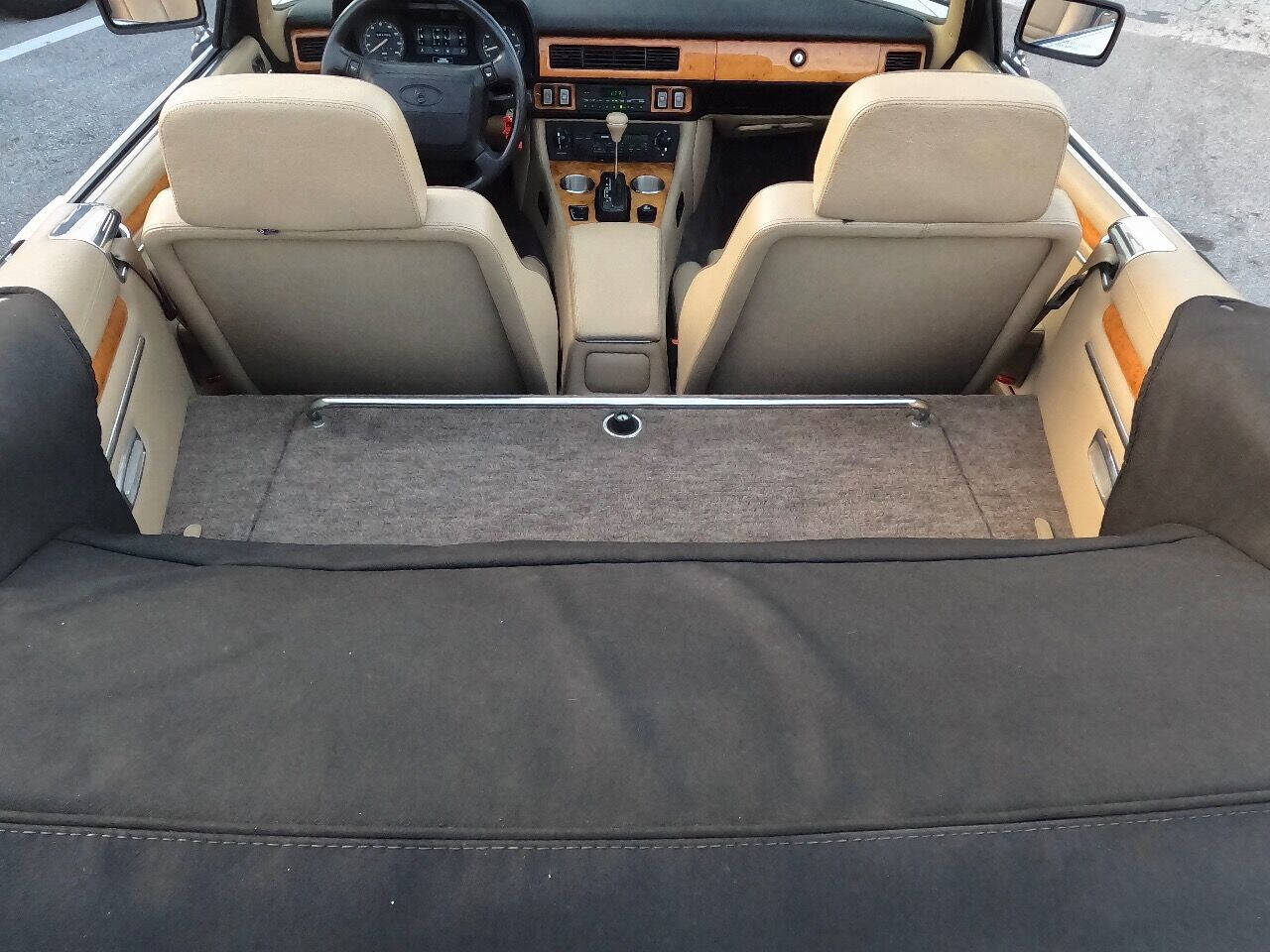 1991 Jaguar XJ-Series 22