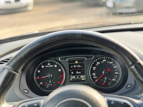 2015 Audi Q3 2.0T quattro Prestige