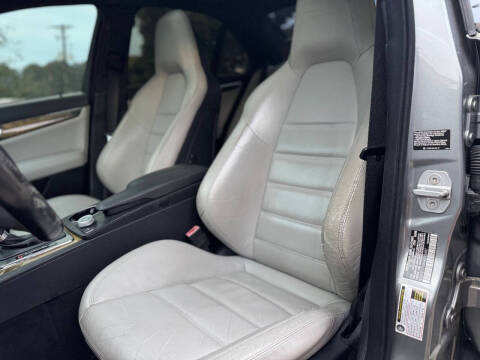 2009 Mercedes-Benz C-Class C 63 AMG