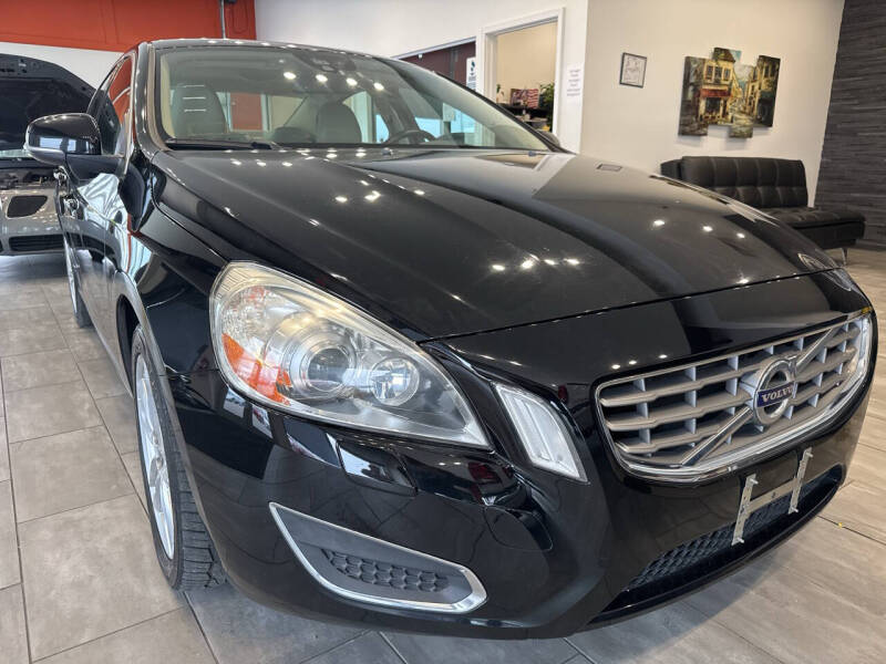 2012 Volvo S60 for sale at Evolution Autos in Whiteland IN