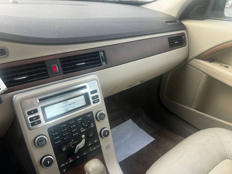 2010 Volvo S80 3.2