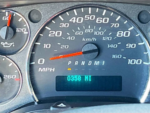 2022 Chevrolet Express 2500