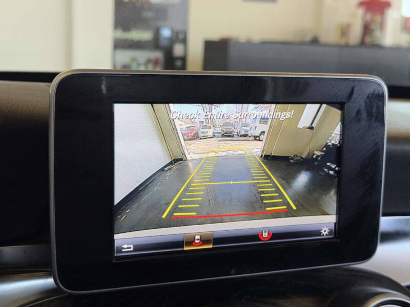 2017 Mercedes-Benz C-Class