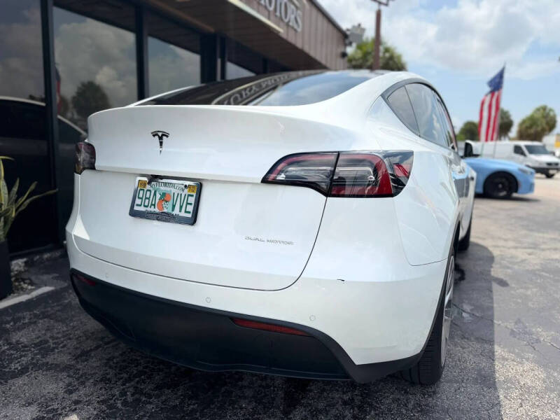 2022 Tesla Model Y Long Range
