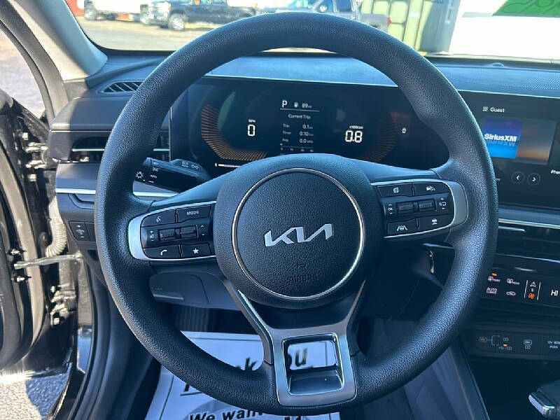 2025 Kia K5 LXS