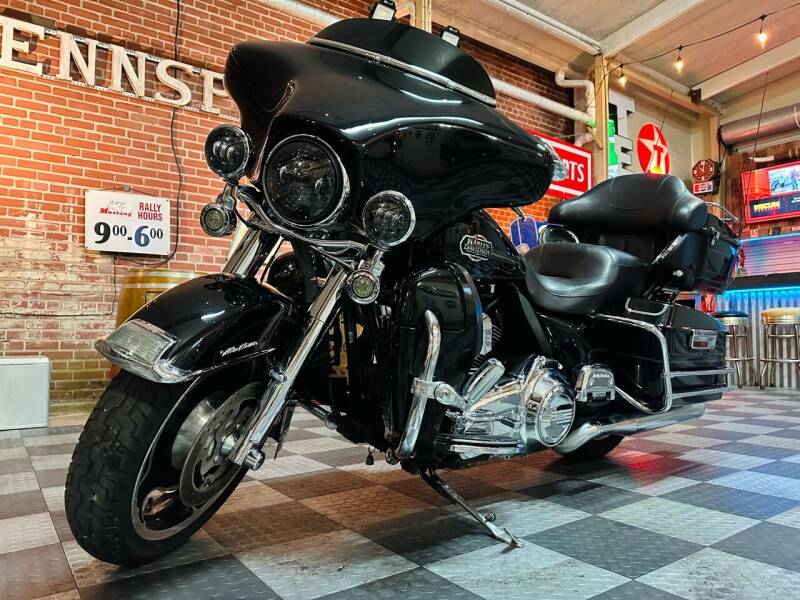 2010 Harley Davidson Ultra  Classic for sale at PennSpeed in New Smyrna Beach FL