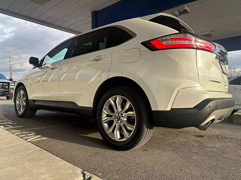 2021 Ford Edge Titanium