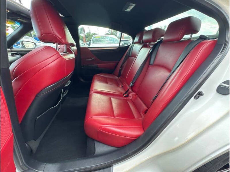 2019 Lexus ES 350