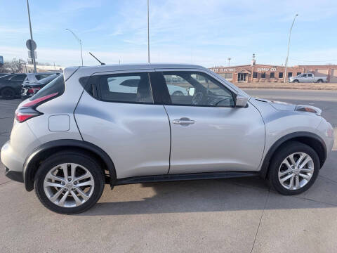 2016 Nissan JUKE S