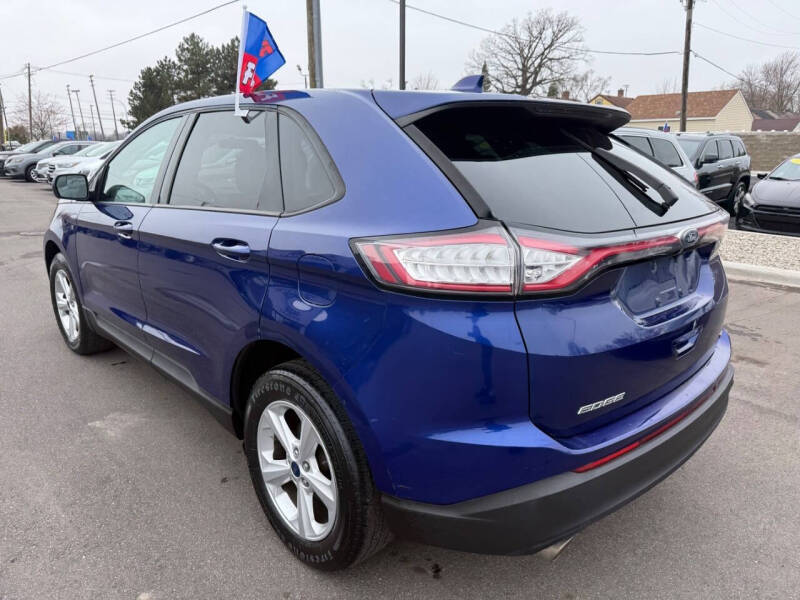 2015 Ford Edge SE