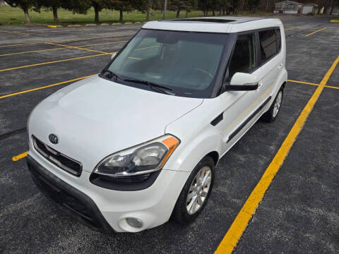 2013 Kia Soul +