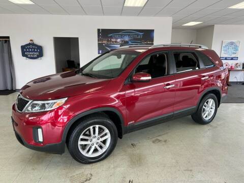 2014 Kia Sorento for sale at Used Car Outlet in Bloomington IL