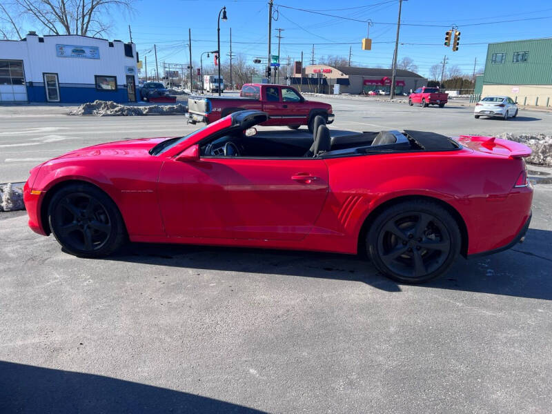 2015 Chevrolet Camaro null photo 19