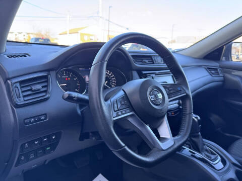 2020 Nissan Rogue SV