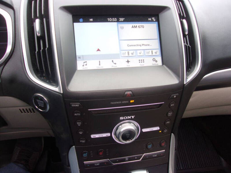 2017 Ford Edge Titanium