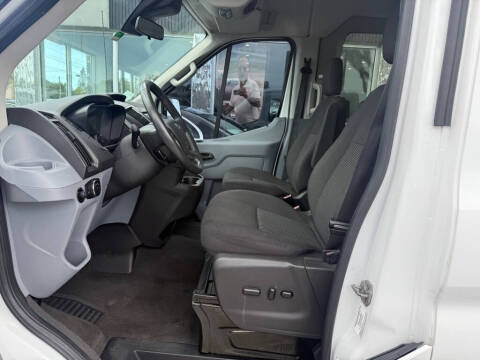 2015 Ford Transit