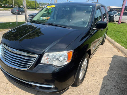 2013 Chrysler Town and Country for sale at Cars To Go in Lafayette IN