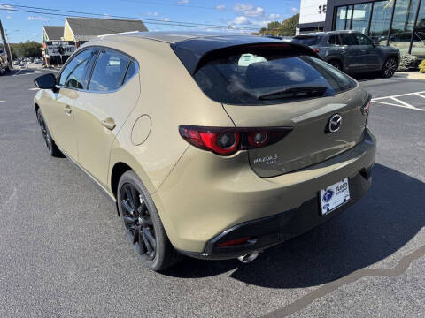 2025 Mazda Mazda3 Hatchback 2.5 Carbon Turbo