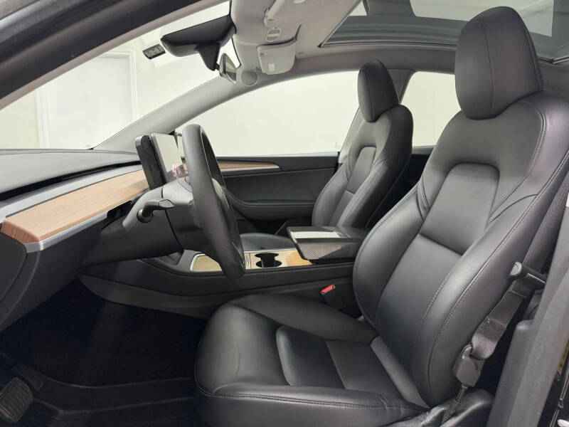 2024 Tesla Model Y Long Range