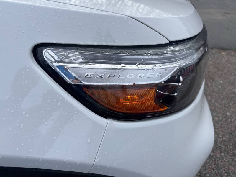 2022 Ford Explorer ST-Line