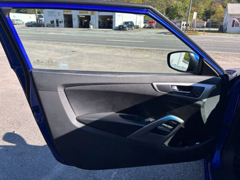 2012 Hyundai Veloster