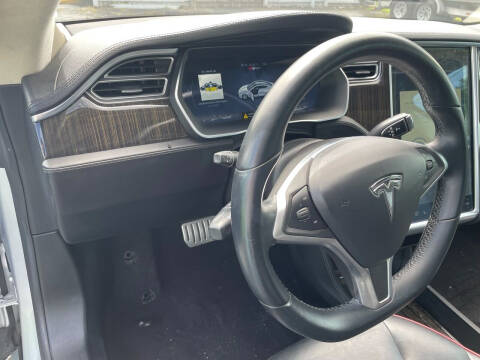 2014 Tesla Model S P85