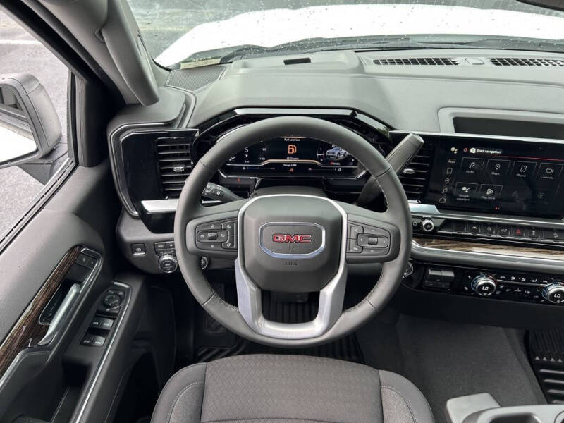 2025 GMC Sierra 1500