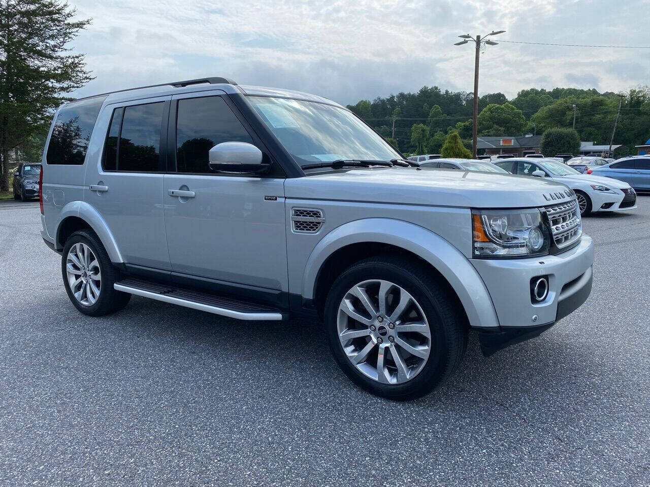 2015 Land Rover LR4 for sale at Driven Pre-Owned in Lenoir, NC