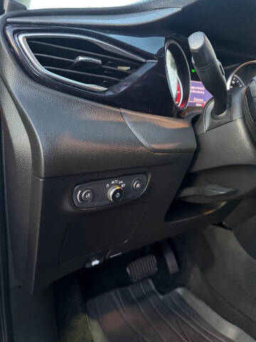 2020 Buick Encore GX Select