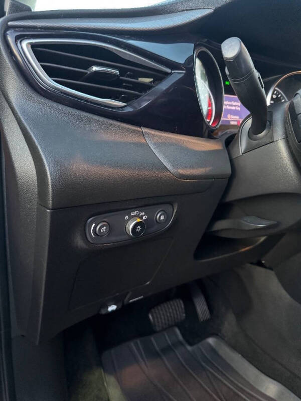 2020 Buick Encore GX Select