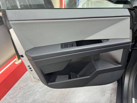 2024 Tesla Cybertruck