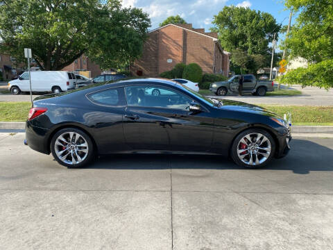 2014 Hyundai Genesis Coupe 3.8 R-Spec
