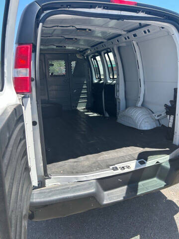 2019 Chevrolet Express 2500